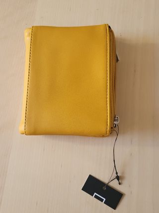 Cartera mostaza misako