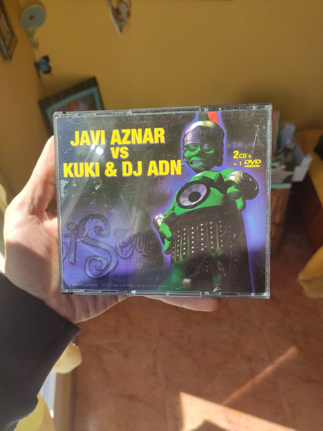Javi Aznar VS Kuki & DJ ADN