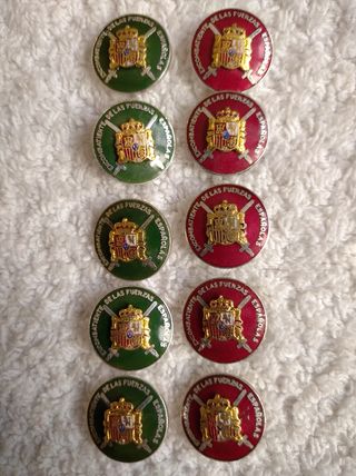 INSIGNIA SOLAPA EXCOMBATIENTE FUERZAS ESPAÑOLAS 