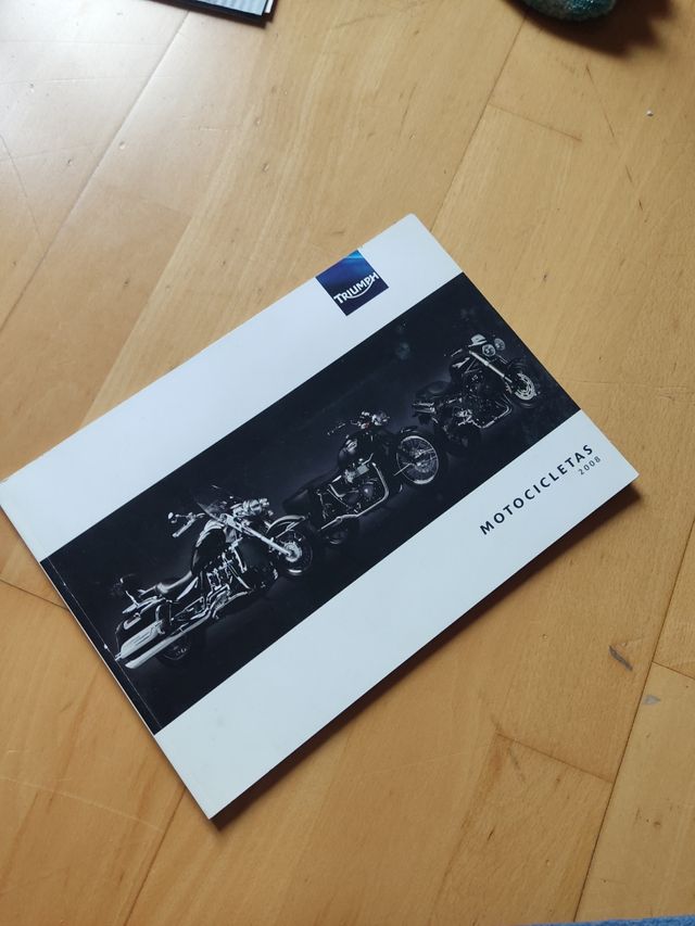 Catalogo Triumph Motocicletas 2008