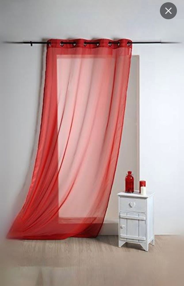 CORTINA ROJA FERRARI