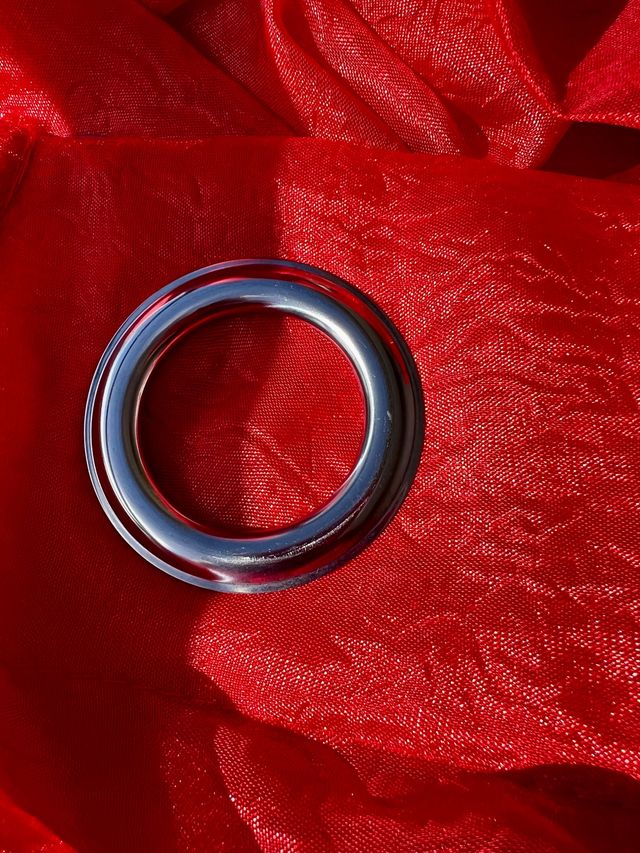 CORTINA ROJA FERRARI