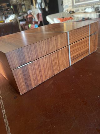 Expositor Caja de madera Roger Dubuis.