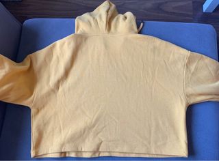 Sudadera corta Bershka 