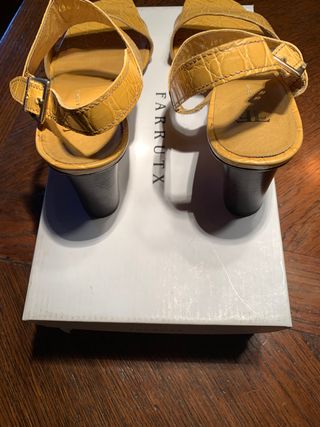 Sandalias piel marca Farrutx talla 37