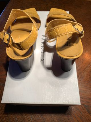 Sandalias piel marca Farrutx talla 37