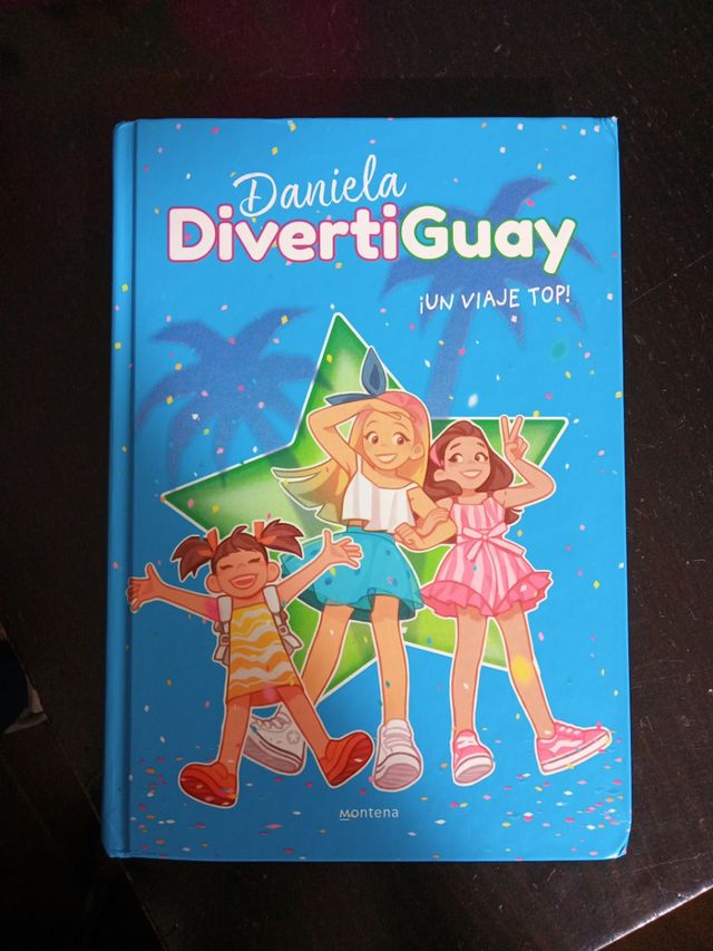 Lote 6 libros. Daniela DivertiGuay