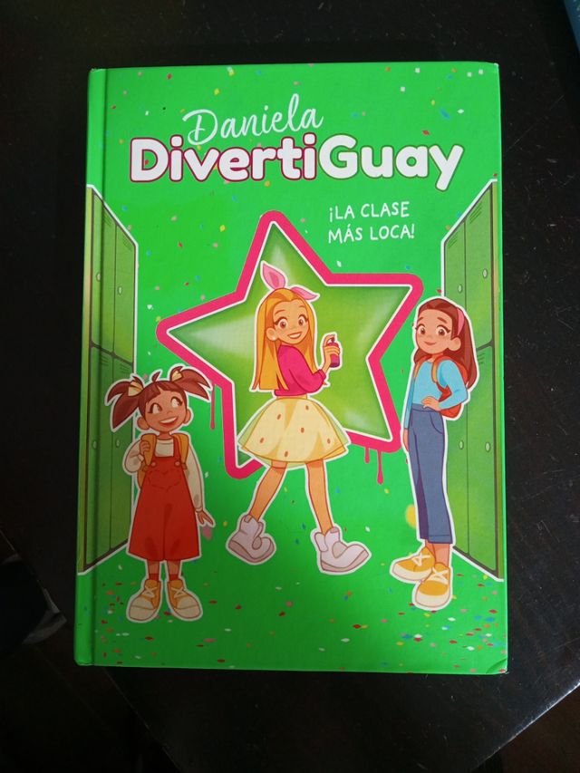 Lote 6 libros. Daniela DivertiGuay