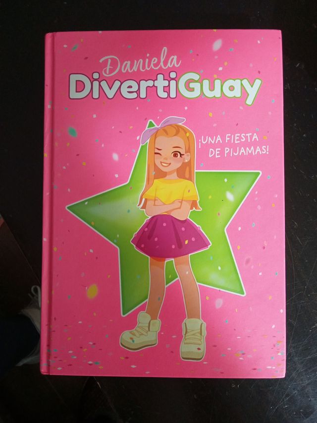 Lote 6 libros. Daniela DivertiGuay