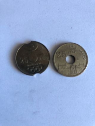 Moneda 25 pesetas con defecto de fabricación