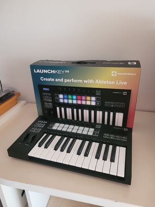 TECLADO MUSICAL LAUNCHPAD