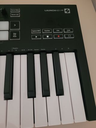 TECLADO MUSICAL LAUNCHPAD