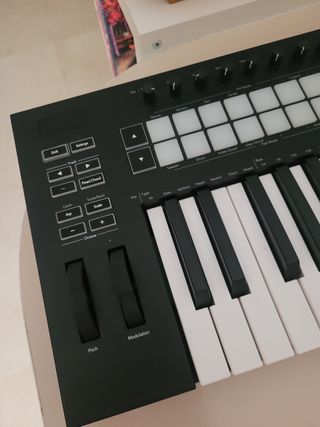 TECLADO MUSICAL LAUNCHPAD