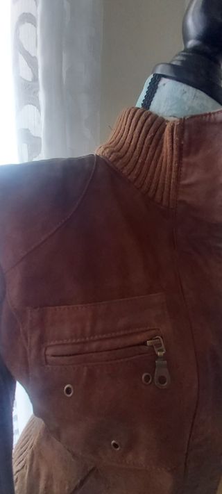 E037-Cazadora Piel y punto marrón talla 36-38