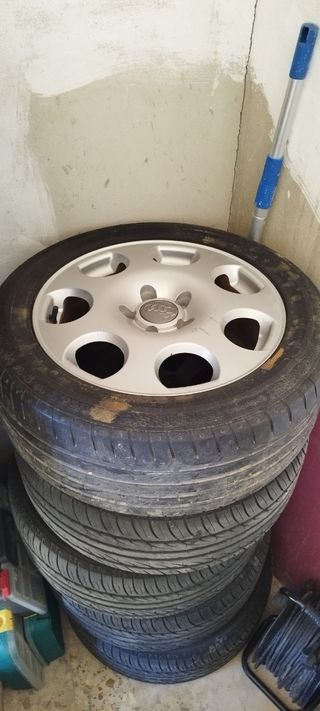 4 Llantas de Audi A4