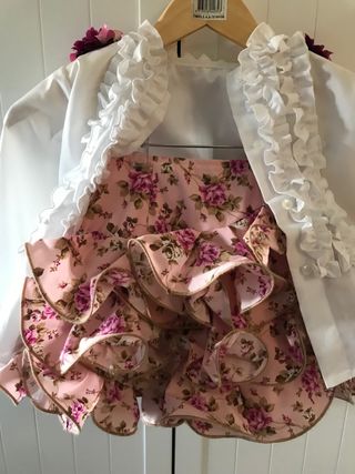 Conjunto falda y camisa flamenca 