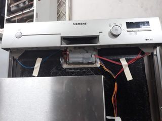 TECNICO DELL'ELETTRODOMESTICO 
