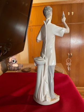 Figura Lladró dentista antigua descatalogada.