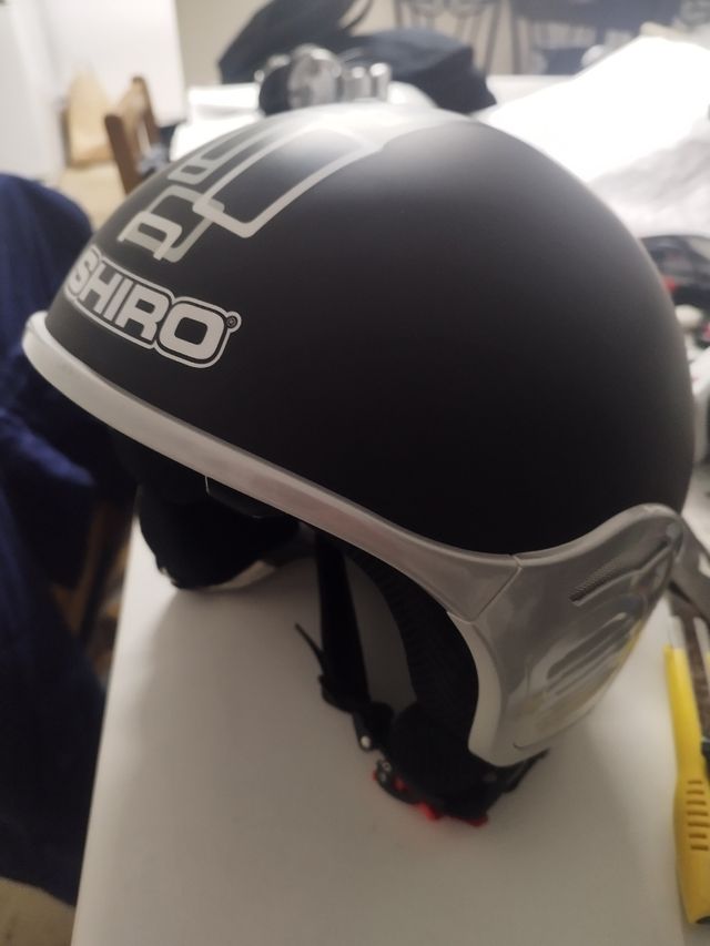 casco shiro nuevo con pantalla solar
