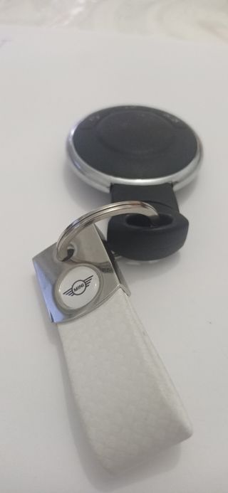 llave de coche mini