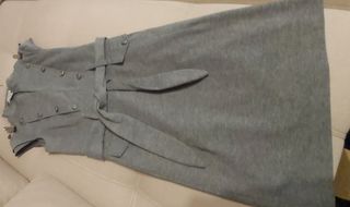 E042-Vestido elástico gris midi