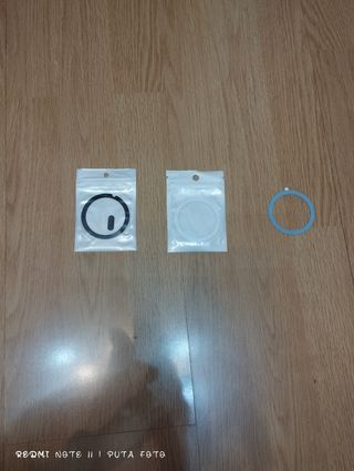 Anillos metálicos móviles