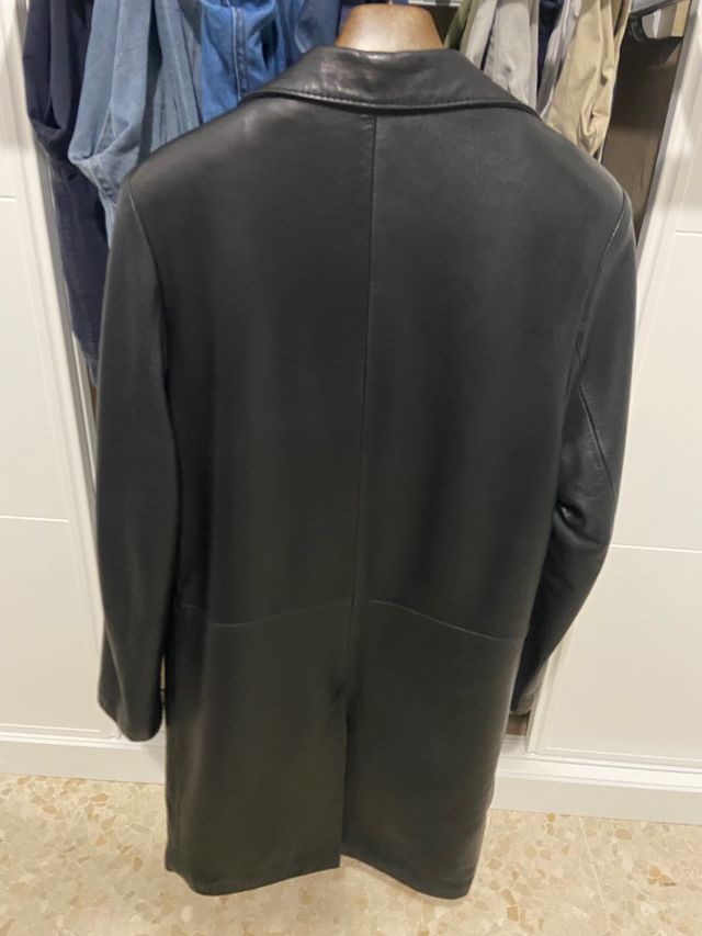 Levita de piel de vacuno