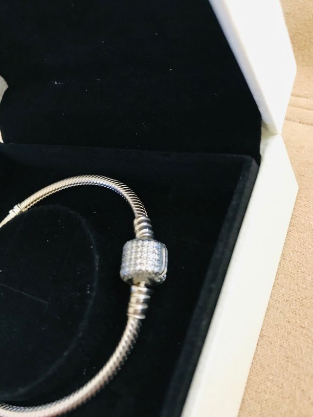Pandora pulsera