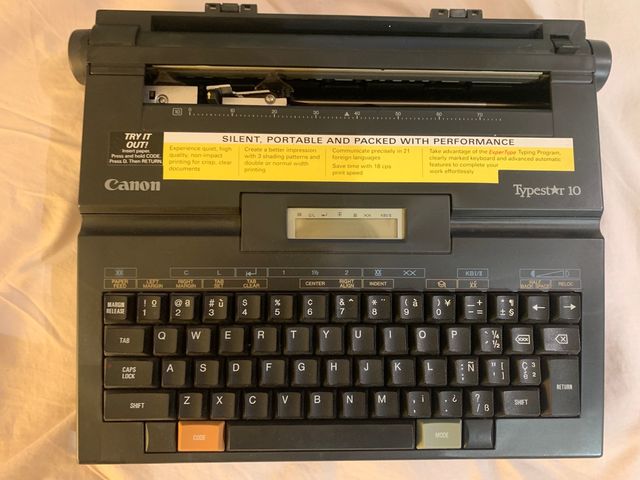 Máquina de escribir canon