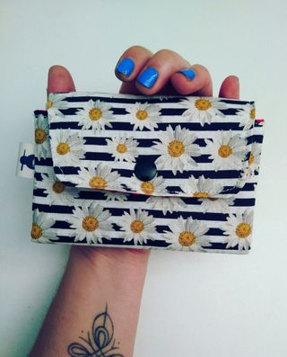 cartera de tela hecha a mano/monedero/margaritas