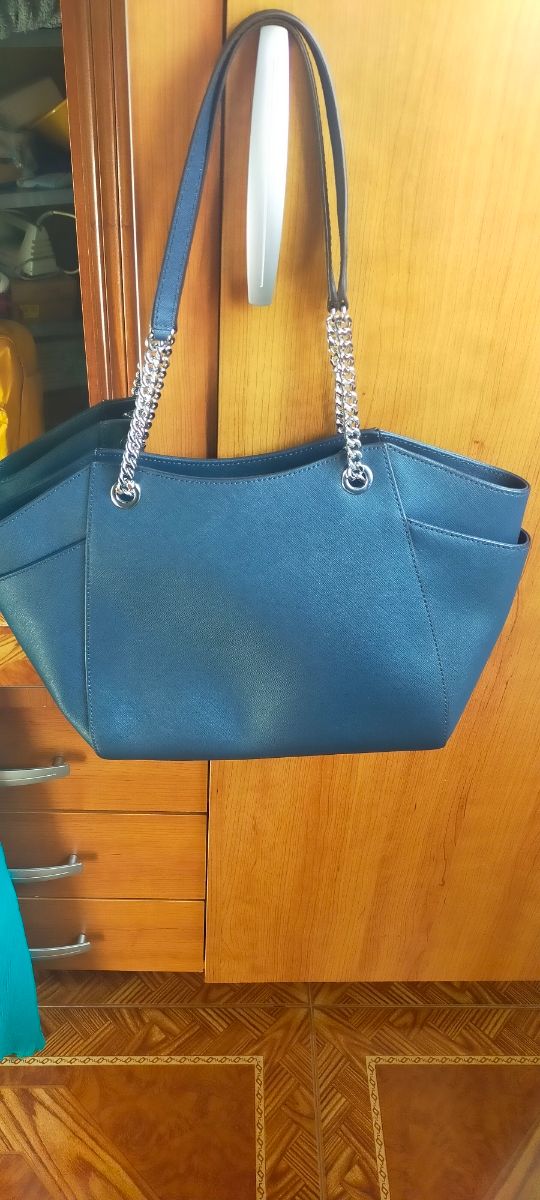 Bolso Michael Kors.