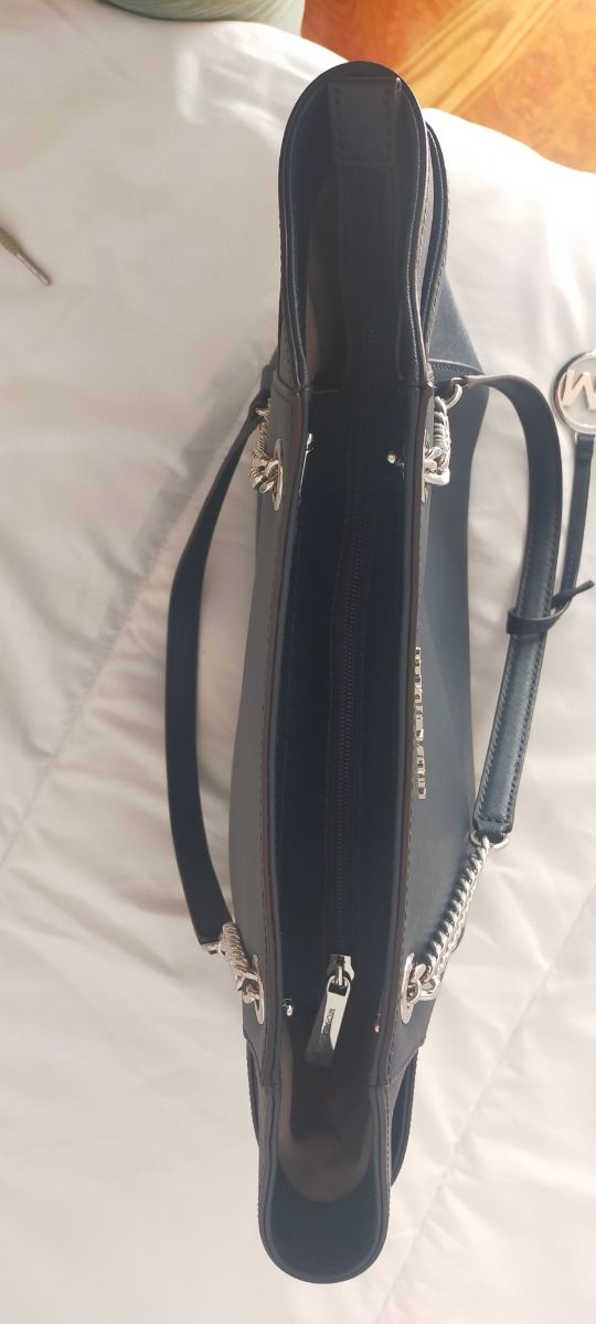 Bolso Michael Kors.