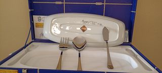 Fuente y cubiertos de pecado