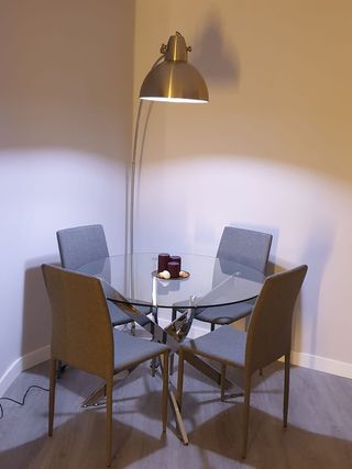 Lámpara de pie de diseño