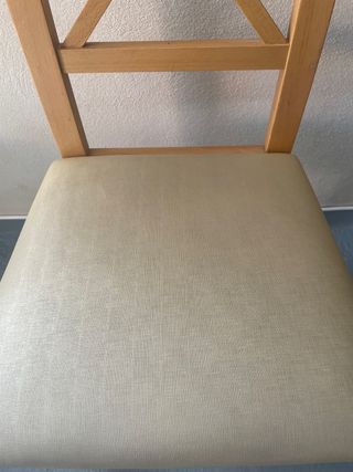 Silla madera y asiento blando