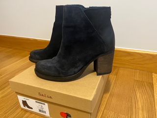 Botín azul marino Salsa