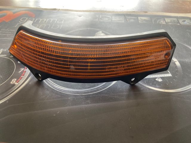 Fanale anteriore BMW serie 5 E12 > 1981