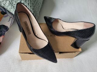 Zapatos Zara