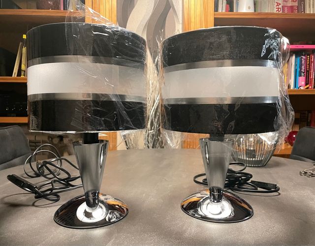 2 lámparas de mesa