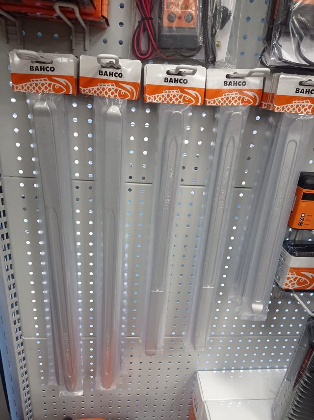 PALANCAS DESMONTADORES DE NEUMATICOS BAHCO