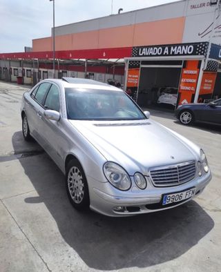 Mercedes-Benz Clase E 2006