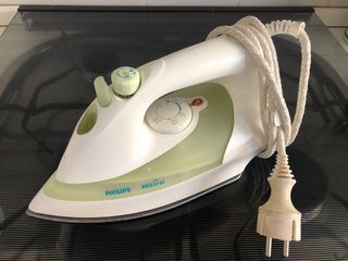 Plancha Philips Mistral 2005