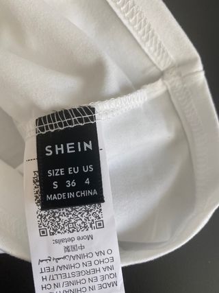 Top con encaje blanco 