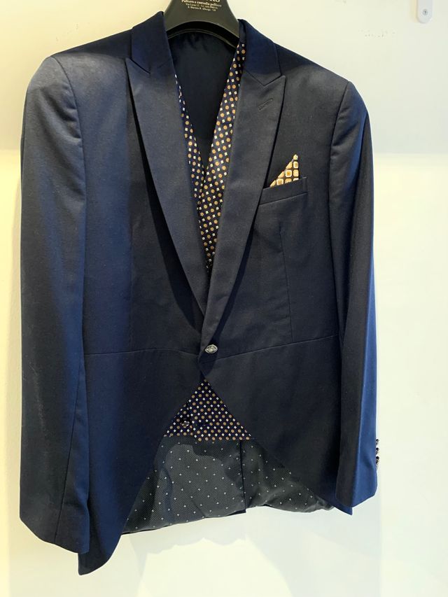 Traje novio THOMAS PINA talla 48 aprox