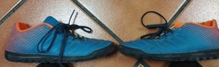 botas de fútbol multitacos talla 37