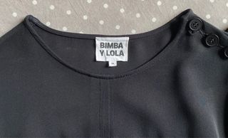 Blusa negra Bimba y Lola estilo evasé t. M nueva