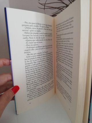 Novela juvenil "Querido nadie"