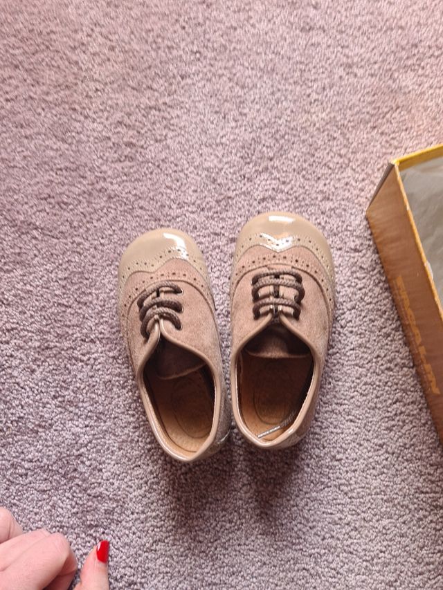 Zapato charol y ante