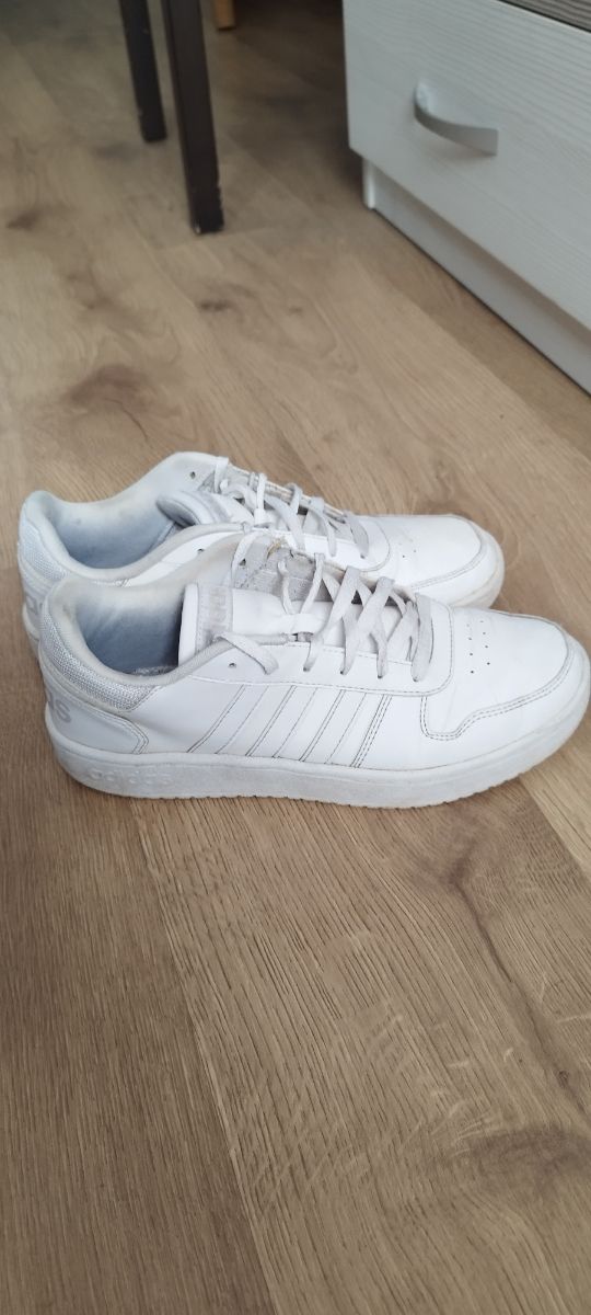 zapatillas Adidas blancas