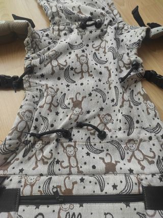 mochila portabebés ergonómica